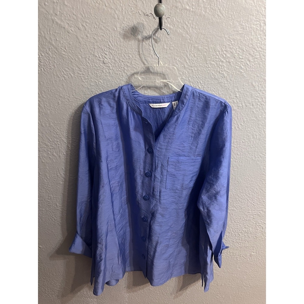 Isaac‎ Mizrahi womens size 12 top blue button up Round neck